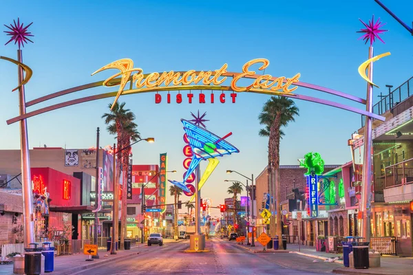 Fremont Street Las Vegas Rules: What You Can (and Can’t) Do in 2025 (1)