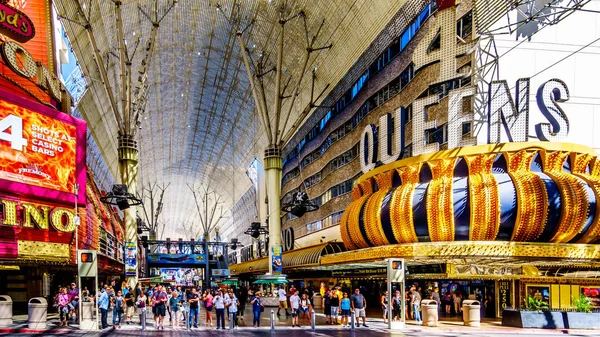 Fremont Street Las Vegas Rules What You Can (and Can’t) Do in 2025 (8)